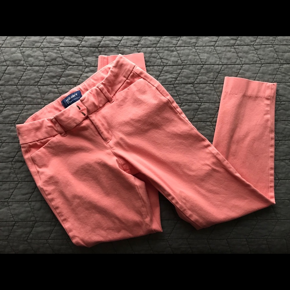 Old Navy Women’s Pixie Ankle Pants